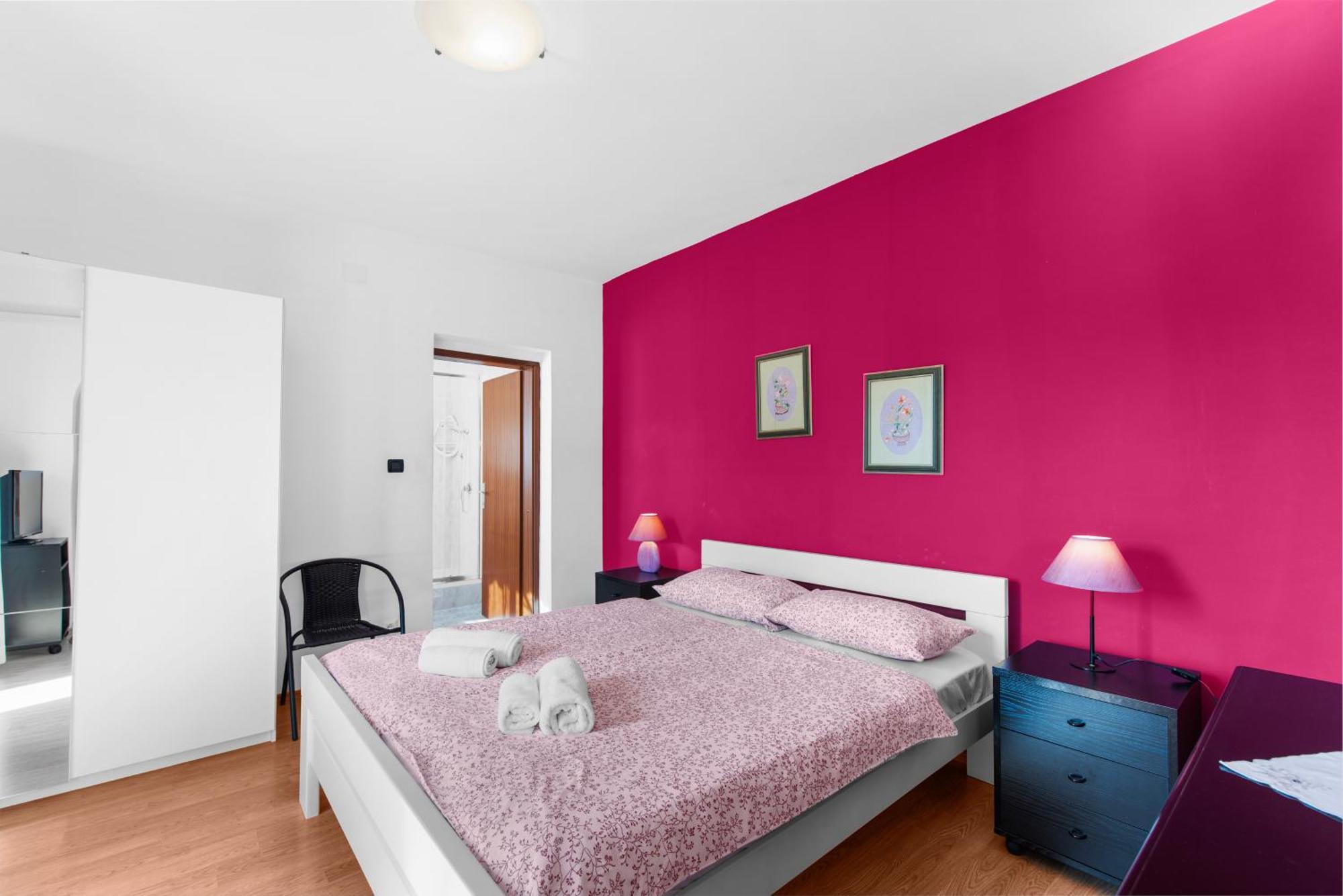 Apartments Villa Falcon フンタナ エクステリア 写真